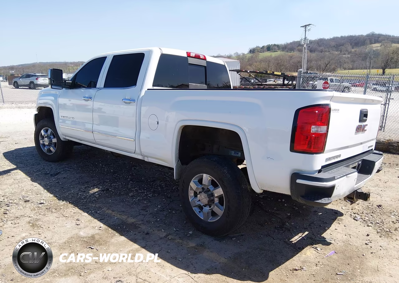 2016 GMC Sierra 2500Hd Denali VIN:1GT12UE80GF181435 - 3