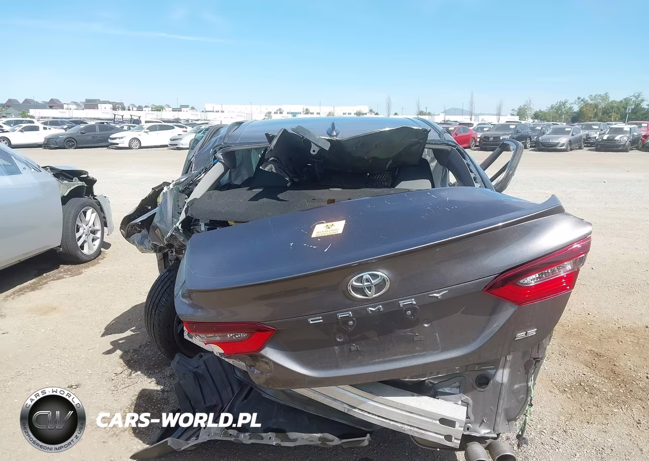 2022 Toyota Camry Se VIN:4T1G11AK6NU680189 - 16
