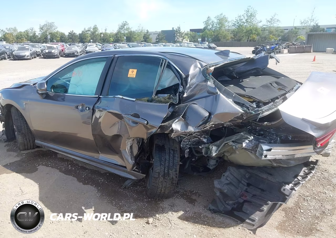 2022 Toyota Camry Se VIN:4T1G11AK6NU680189 - 3