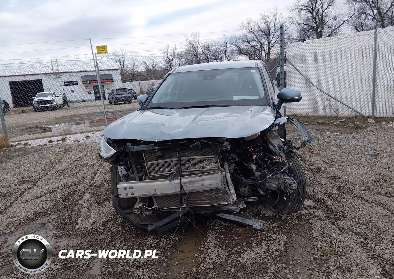 2023 Toyota Highlander Hybrid Le VIN:5TDBBRCHXPS114118 - 12