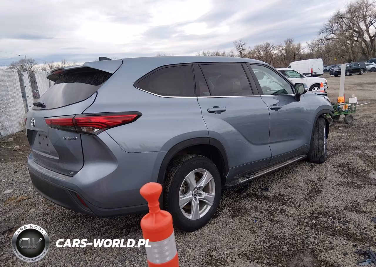 2023 Toyota Highlander Hybrid Le VIN:5TDBBRCHXPS114118 - 4