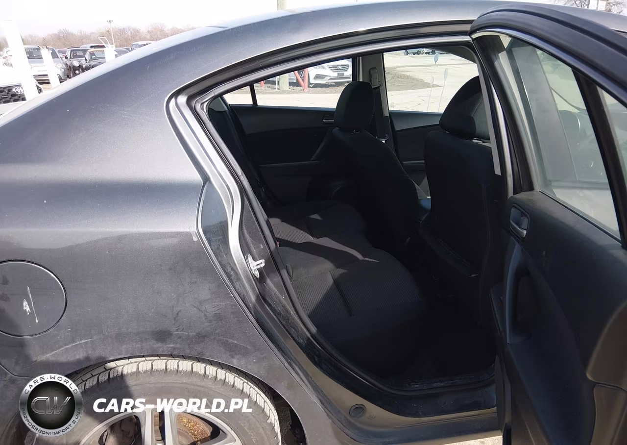 2012 Mazda Mazda3 I Touring VIN:JM1BL1V72C1699500 - 8