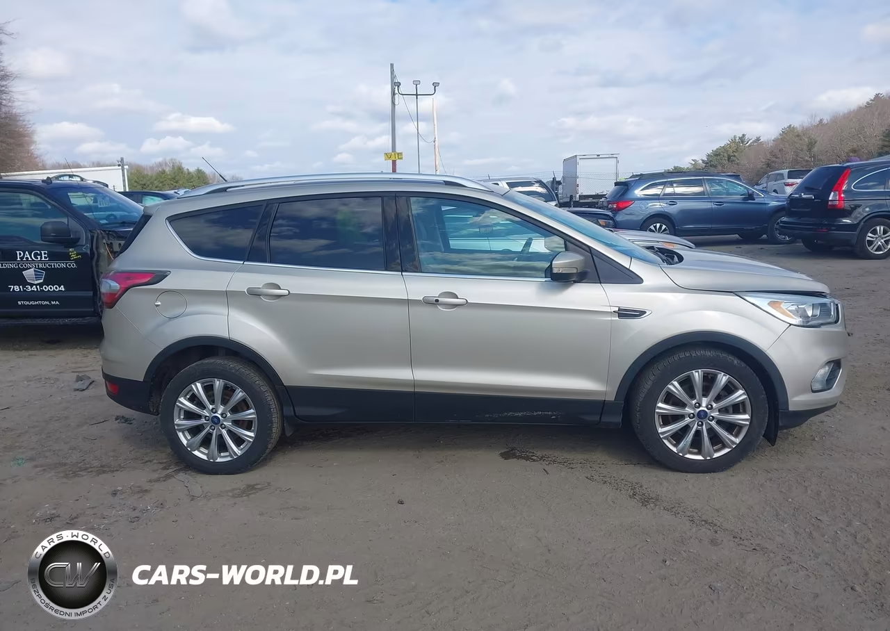2017 Ford Escape Titanium VIN:1FMCU9J99HUA56649 - 13