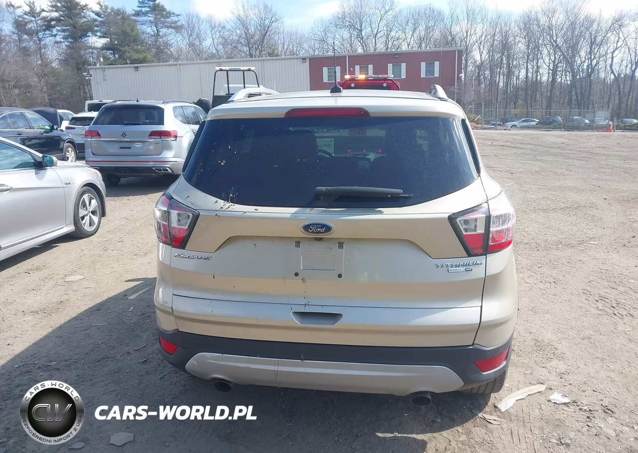 2017 Ford Escape Titanium VIN:1FMCU9J99HUA56649 - 16