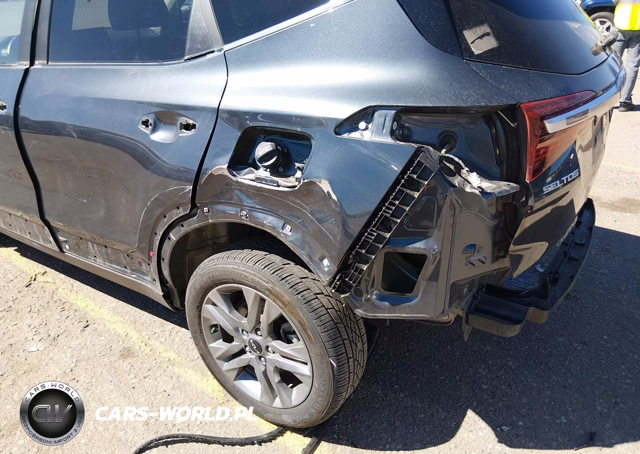 2022 Kia Seltos S VIN:KNDEUCAA1N7269092 - 18