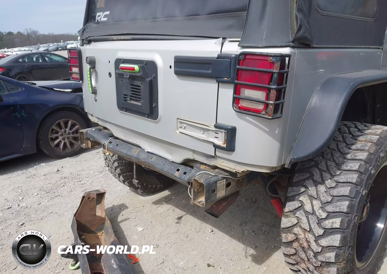 2007 Jeep Wrangler Unlimited X VIN:1J4GA39177L172165 - 6