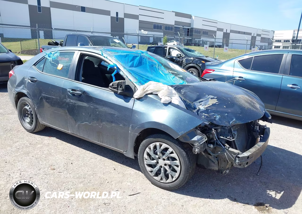 2017 Toyota Corolla Le VIN:5YFBURHE2HP699540 - 6