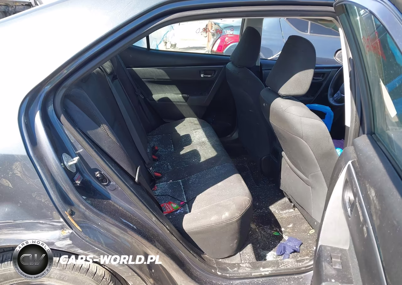 2017 Toyota Corolla Le VIN:5YFBURHE2HP699540 - 8