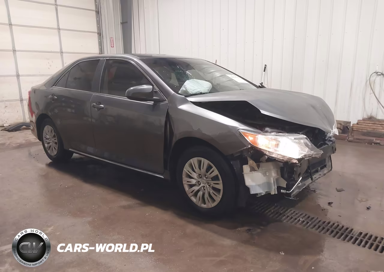 2014 Toyota Camry Le