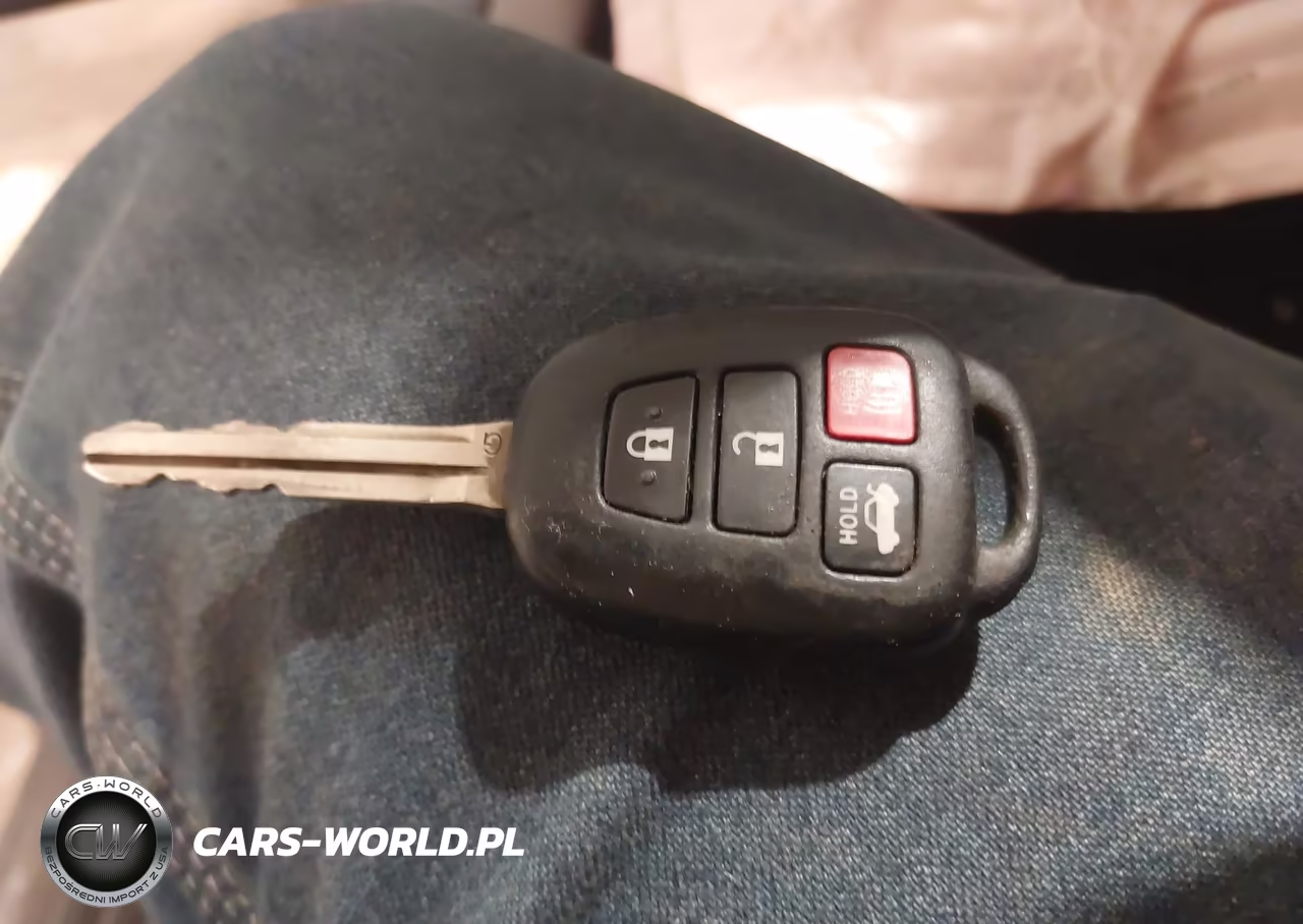 2014 Toyota Camry Le VIN:4T4BF1FK5ER411420 - 11