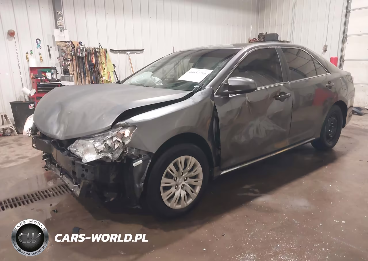 2014 Toyota Camry Le VIN:4T4BF1FK5ER411420 - 2