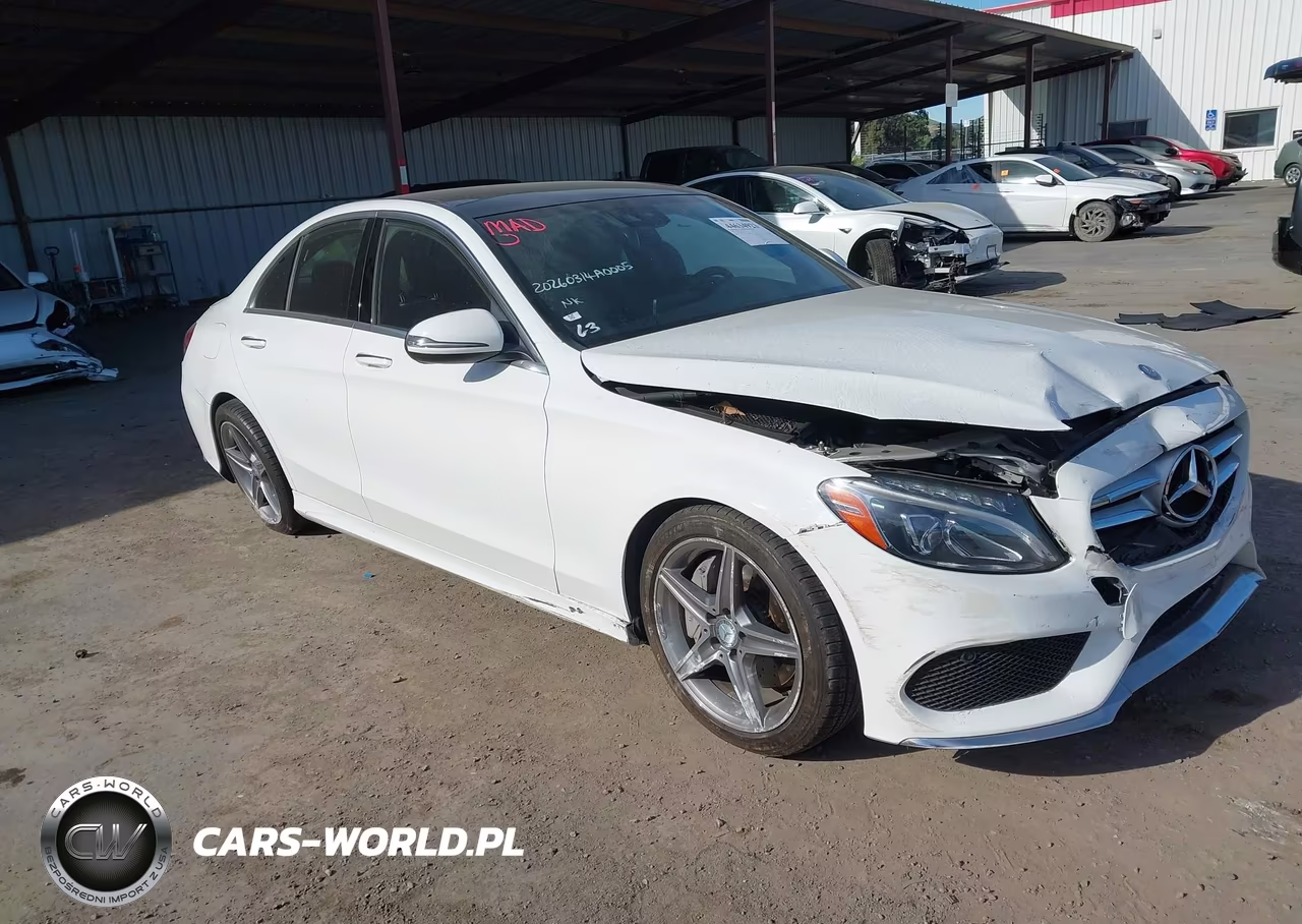 2016 Mercedes-Benz C 300 Sport