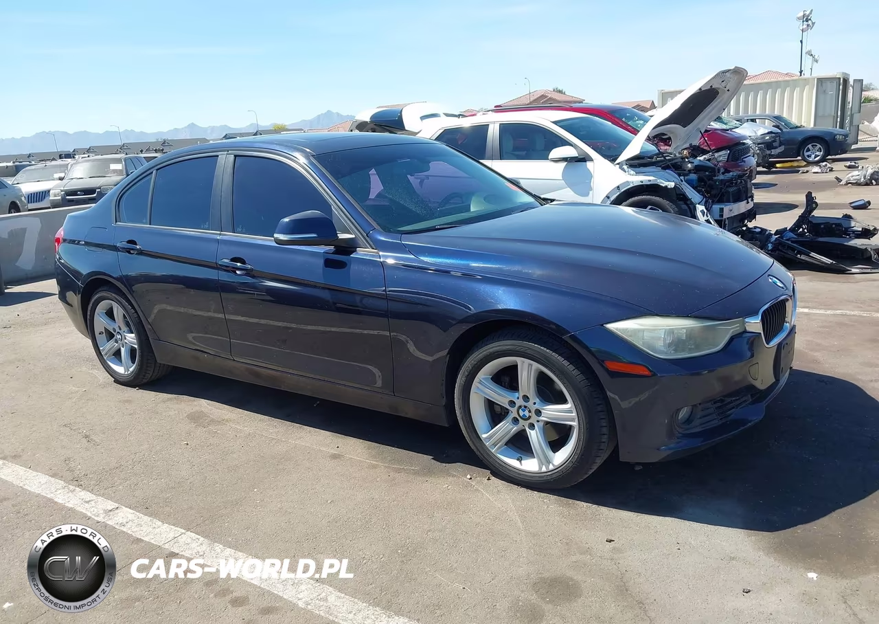 2015 BMW 328I xDrive – zdjęcie 1 z 11