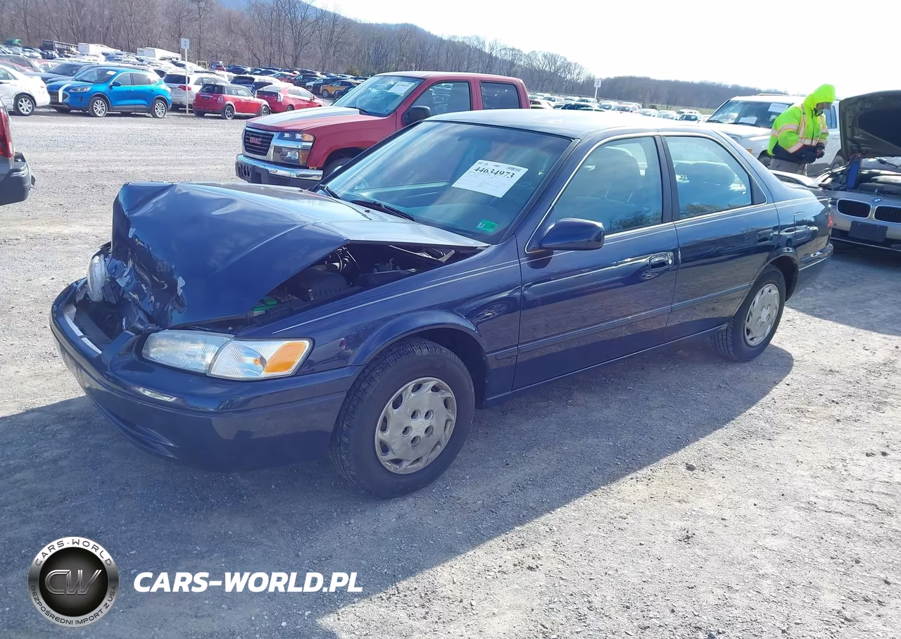 1999 Toyota Camry Le VIN:JT2BG22K9X0315865 - 2