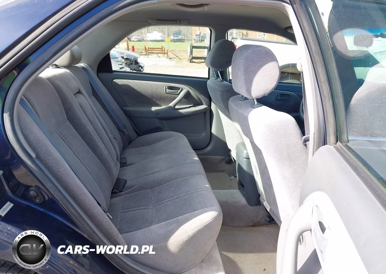 1999 Toyota Camry Le VIN:JT2BG22K9X0315865 - 8