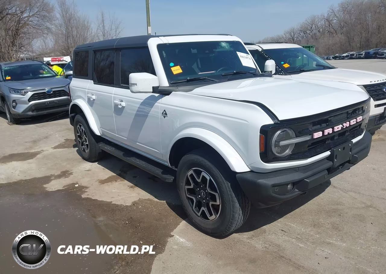 2022 Ford Bronco Outer Banks