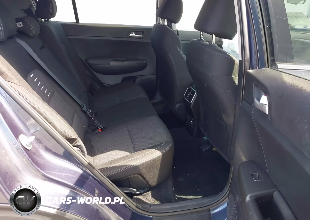 2020 Kia Sportage Lx VIN:KNDPMCAC2L7644222 - 8