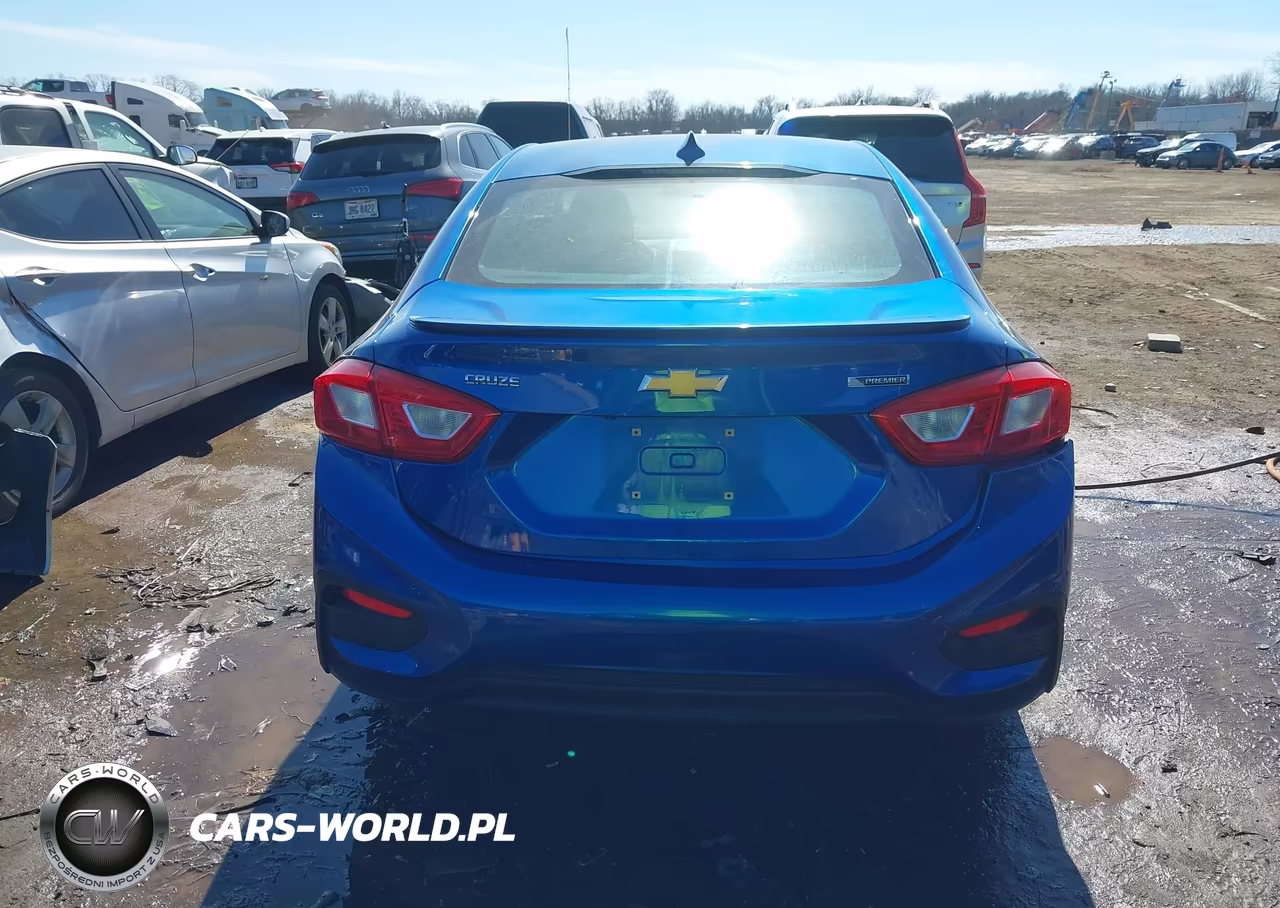 2017 Chevrolet Cruze Premier Auto VIN:1G1BF5SM8H7147053 - 17