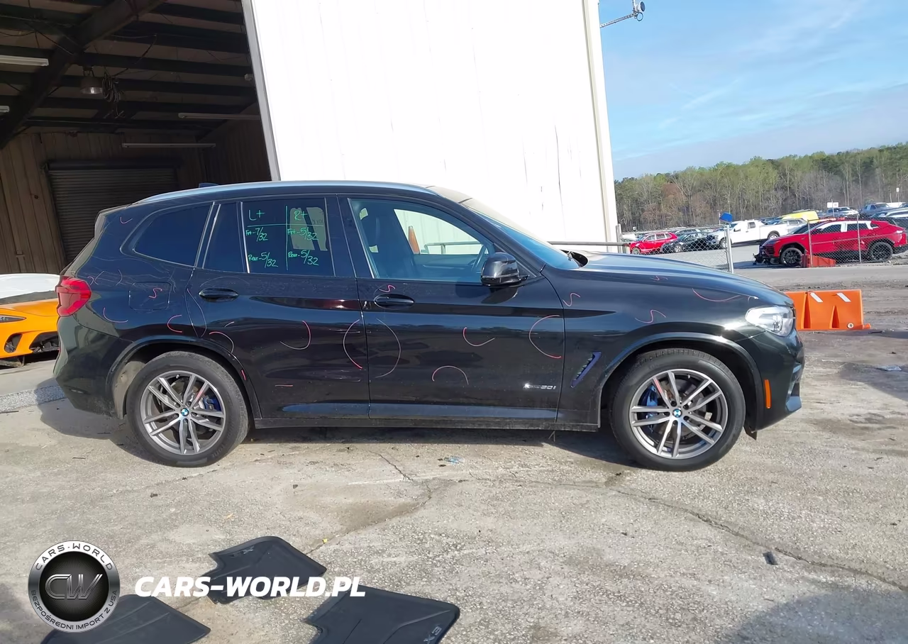 2018 BMW X3 xDrive30I VIN:5UXTR9C59JLC79478 - 14