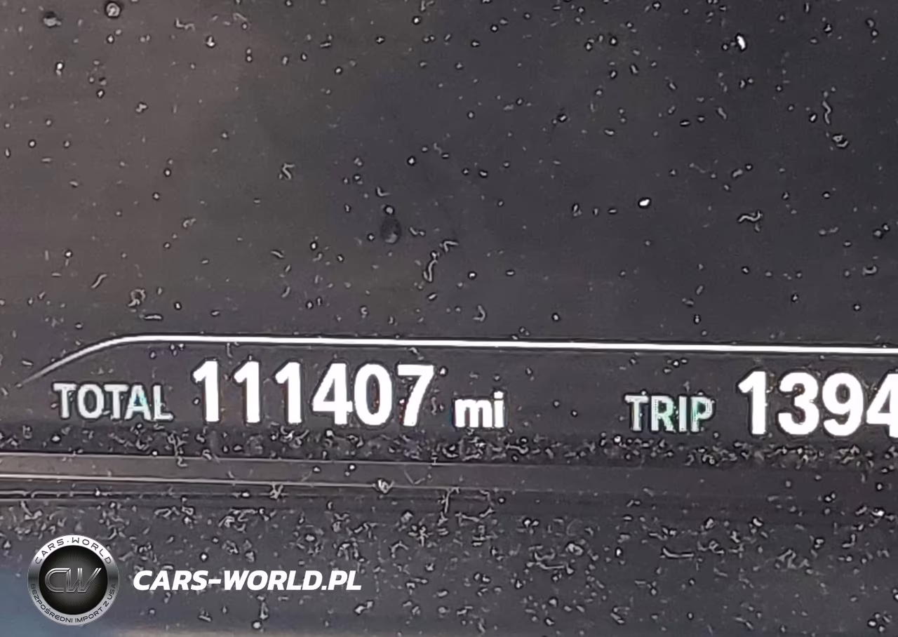 2018 BMW X3 xDrive30I VIN:5UXTR9C59JLC79478 - 16
