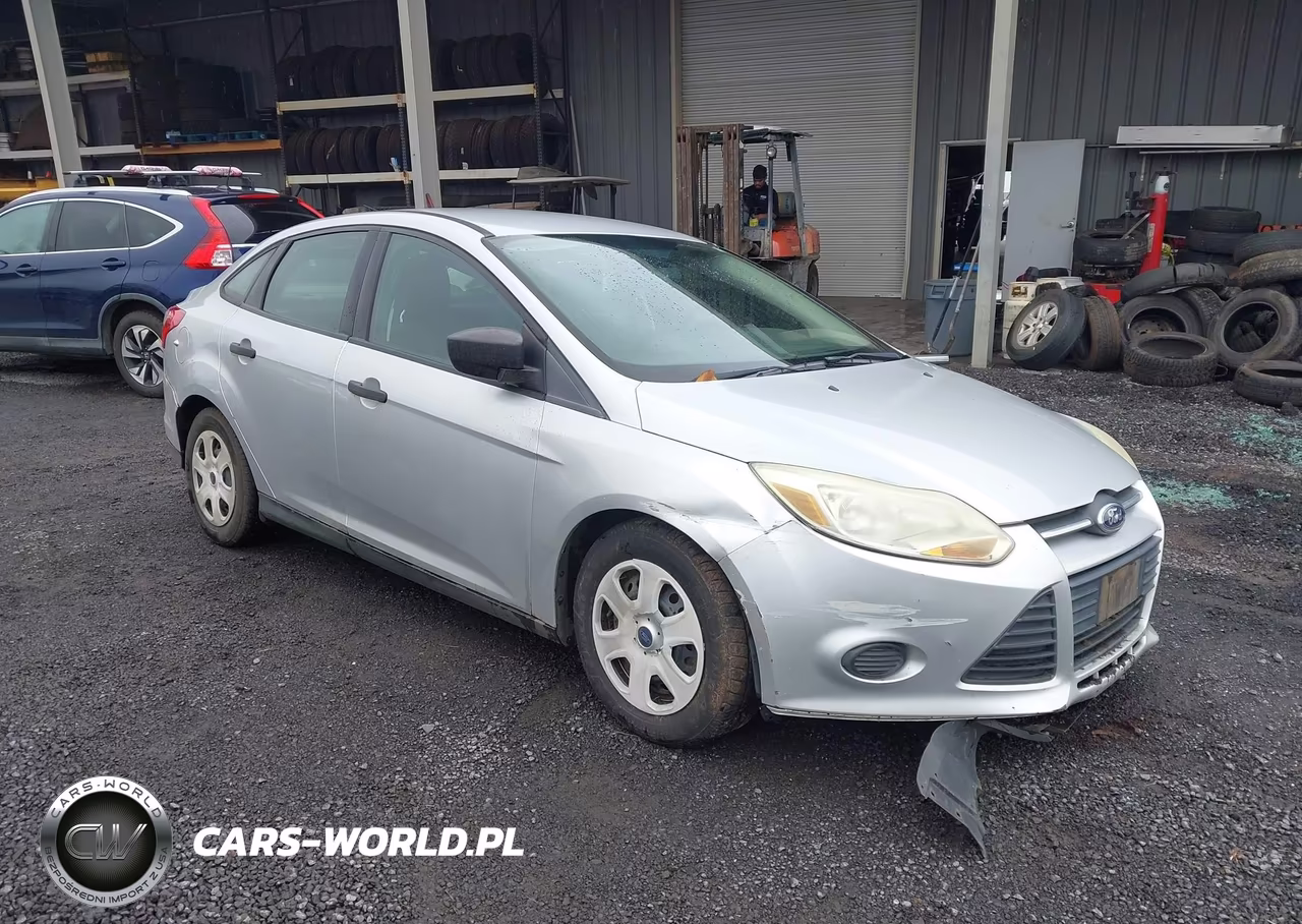 2013 Ford Focus S – zdjęcie 1 z 12