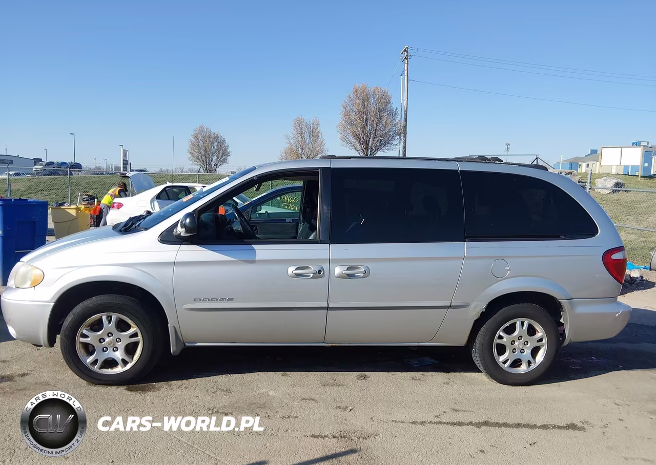 2001 Dodge Grand Caravan Sport VIN:2B4GP44321R367525 - 14