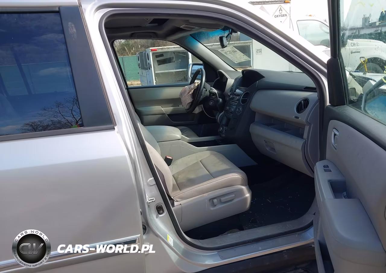2014 Honda Pilot Touring VIN:5FNYF4H90EB038543 - 5