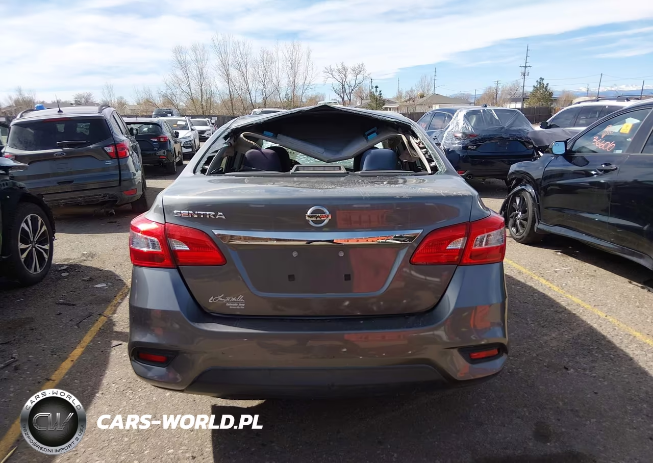 2016 Nissan Sentra S VIN:3N1AB7AP8GL683701 - 16