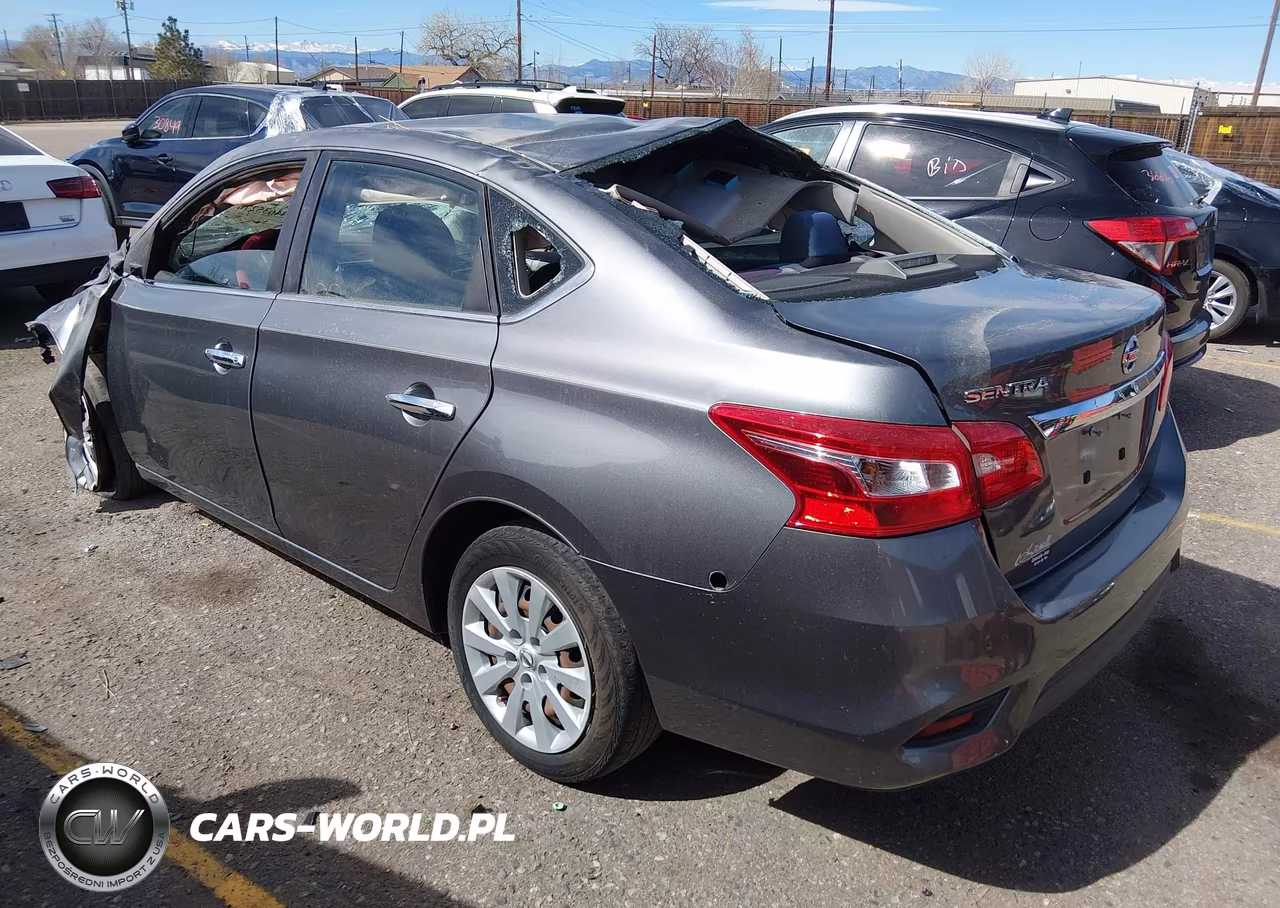 2016 Nissan Sentra S VIN:3N1AB7AP8GL683701 - 3