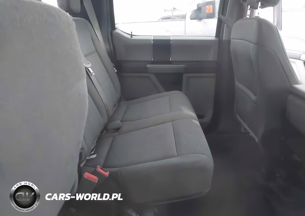 2019 Ford F-150 Xlt VIN:1FTEW1C43KKD74795 - 8