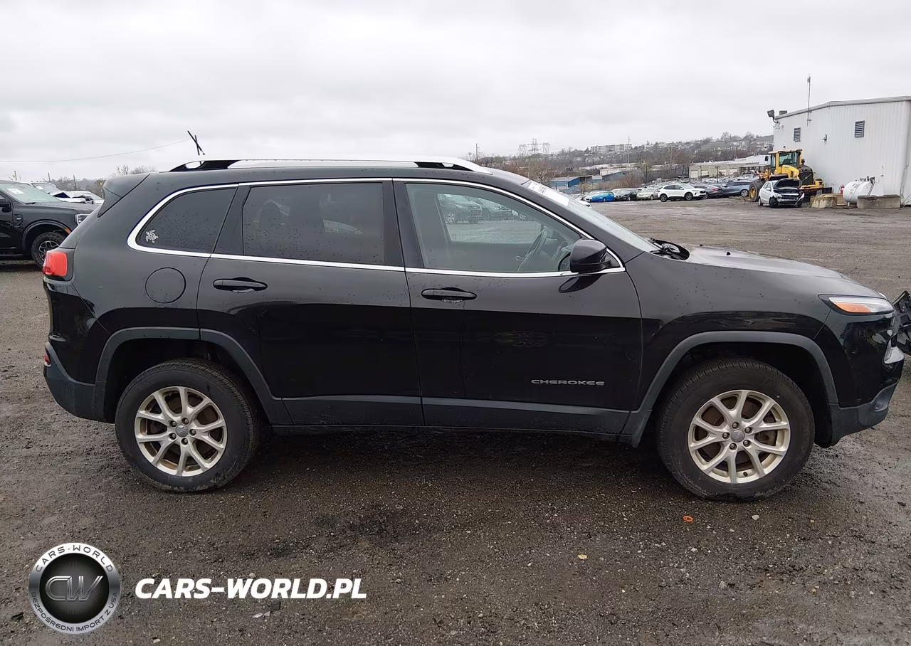 2015 Jeep Cherokee Latitude VIN:1C4PJMCB5FW553006 - 13