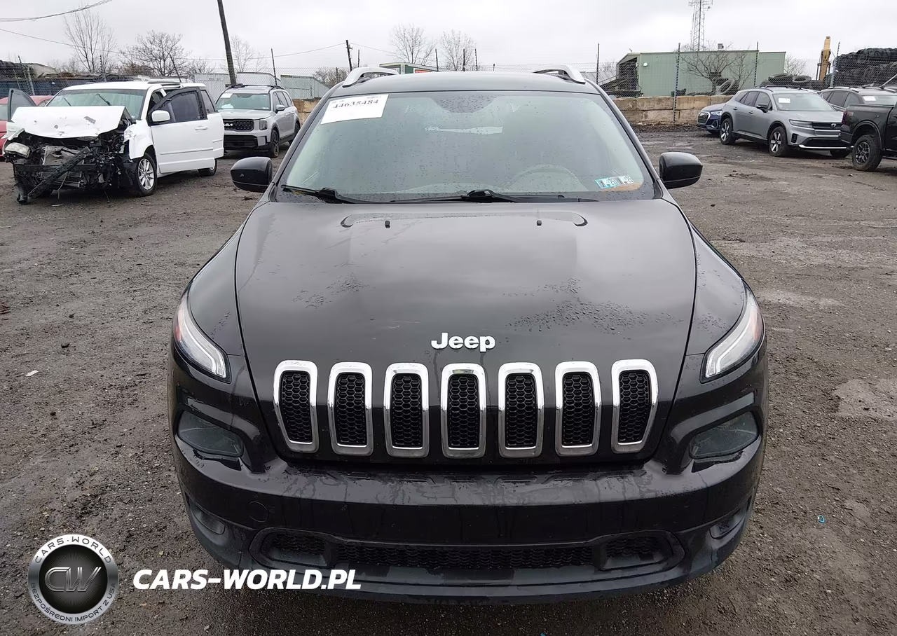 2015 Jeep Cherokee Latitude VIN:1C4PJMCB5FW553006 - 6