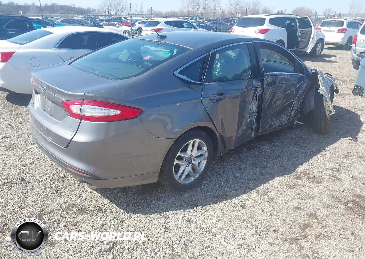 2013 Ford Fusion Se VIN:3FA6P0HRXDR161900 - 4