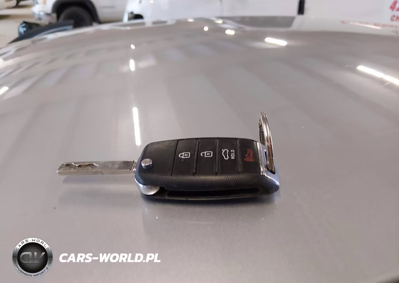 2018 Kia Optima Lx VIN:5XXGT4L33JG238783 - 11