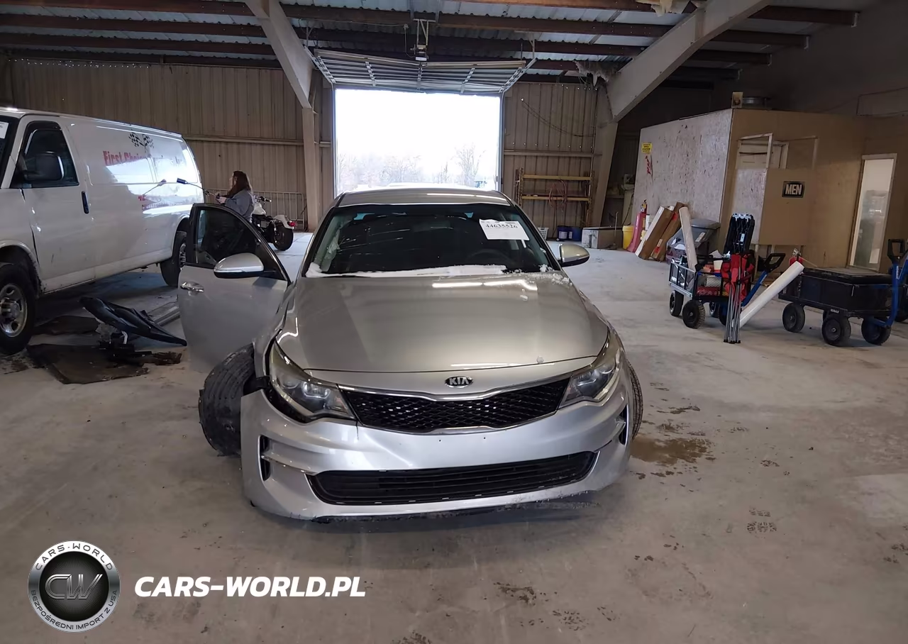 2018 Kia Optima Lx VIN:5XXGT4L33JG238783 - 13