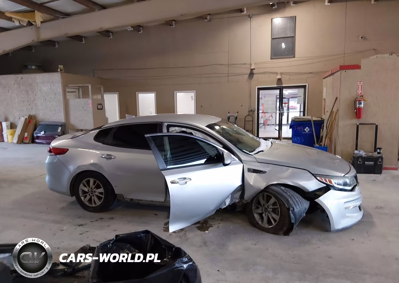 2018 Kia Optima Lx VIN:5XXGT4L33JG238783 - 14