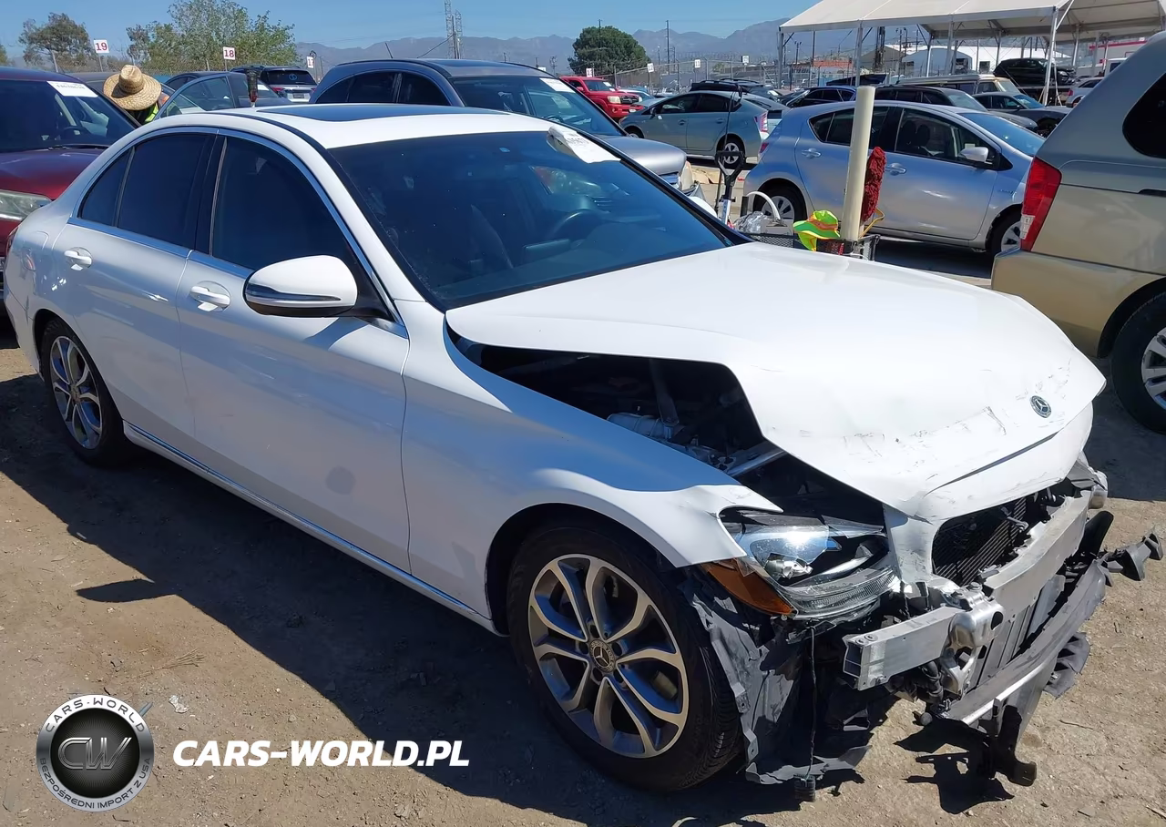2018 Mercedes-Benz C 300