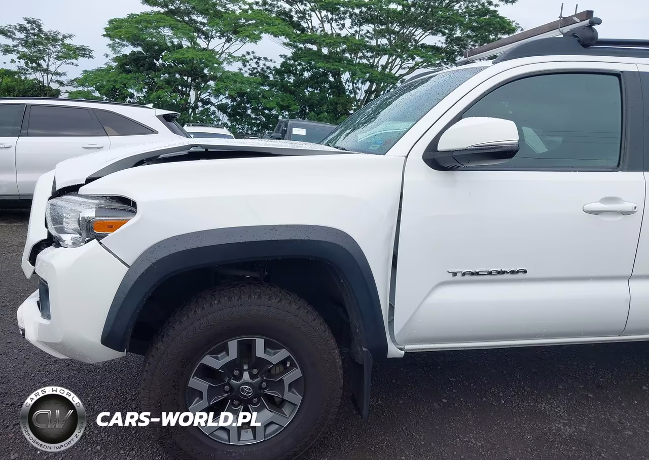 2018 Toyota Tacoma Trd Sport VIN:3TMCZ5AN2JM123419 - 18