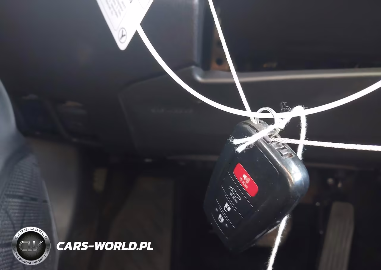 2025 Toyota Rav4 Xle Premium VIN:2T3C1RFV2SW394889 - 11