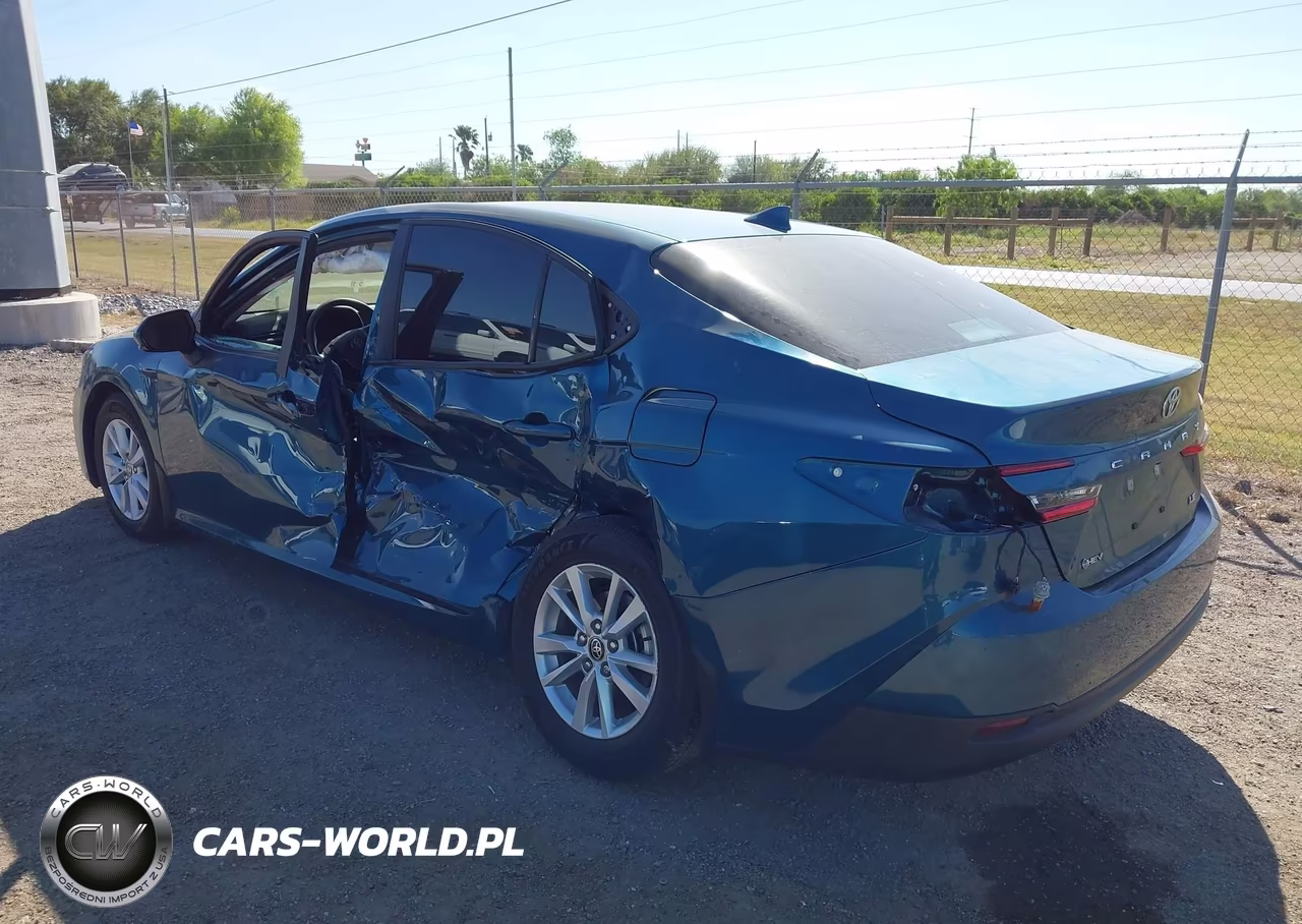 2025 Toyota Camry Le VIN:4T1DAACK7SU070328 - 6