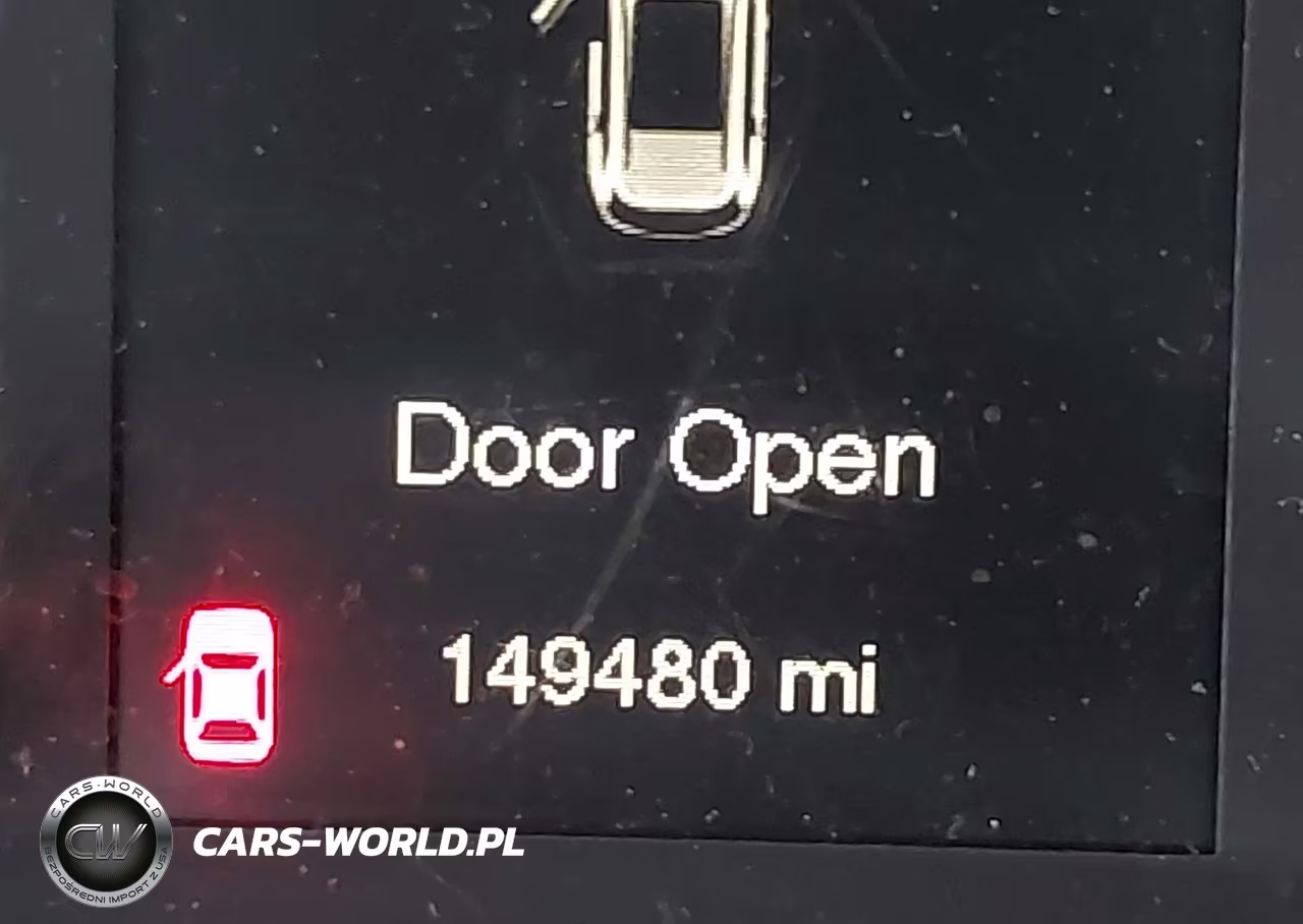 2018 Jeep Cherokee Latitude 4X4 VIN:1C4PJMCB6JD572359 - 15