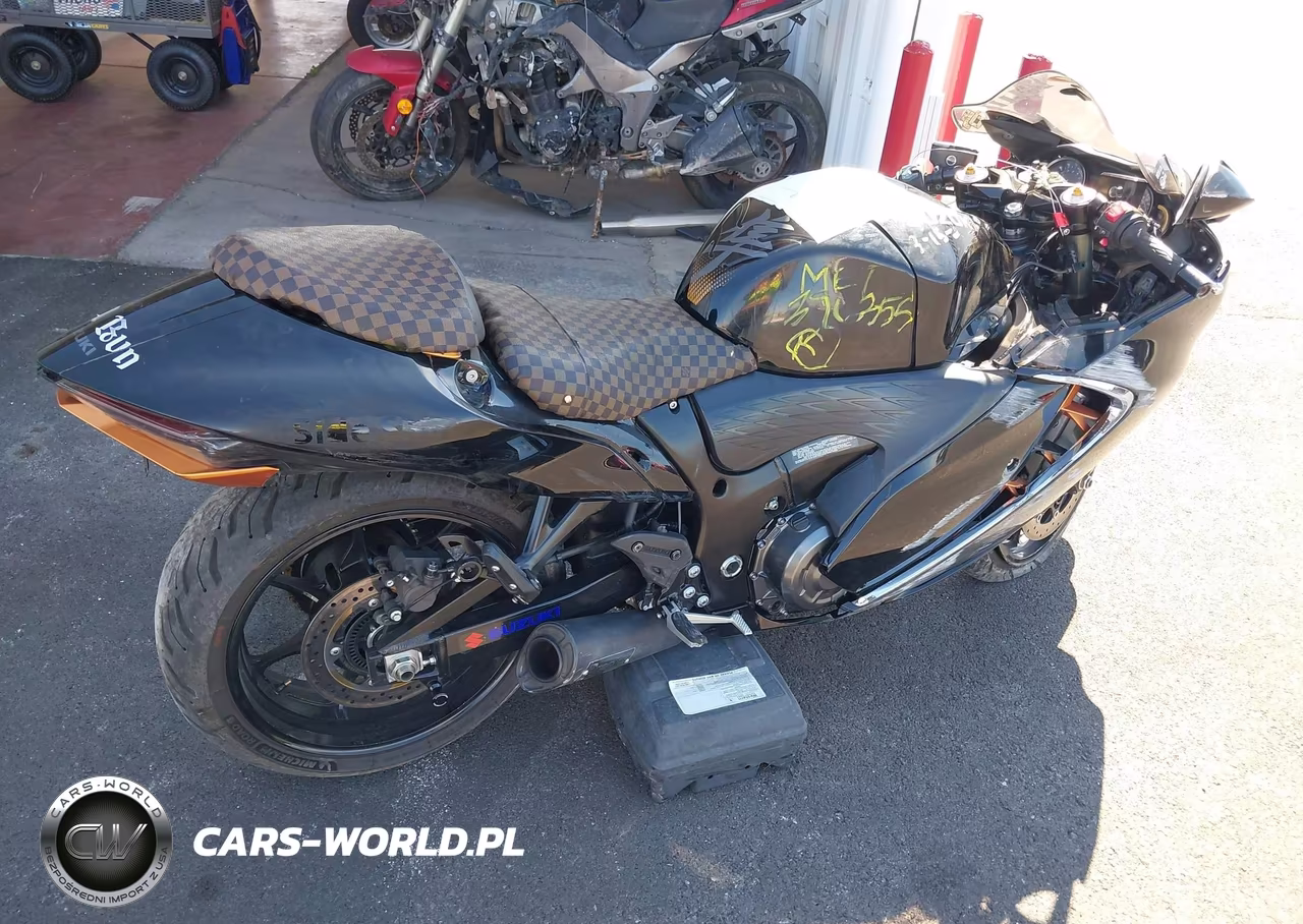 2022 Suzuki Gsx1300 Rr VIN:JS1EJ11B0N7102142 - 4