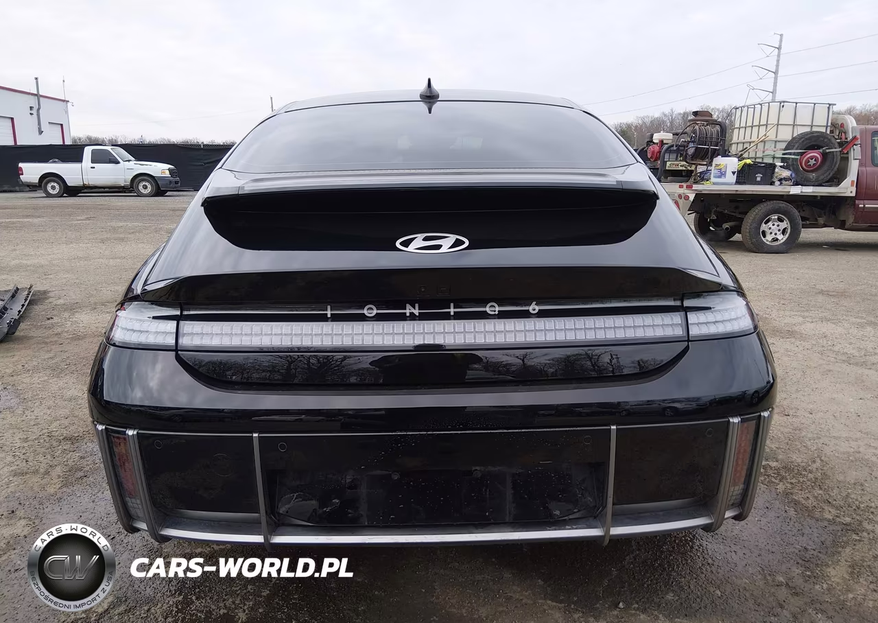 2025 Hyundai Ioniq 6 Limited VIN:KMHM54AA9SA105162 - 16