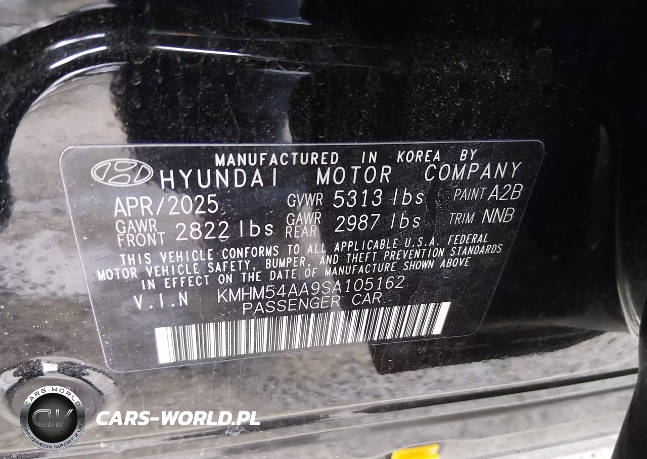 2025 Hyundai Ioniq 6 Limited VIN:KMHM54AA9SA105162 - 9