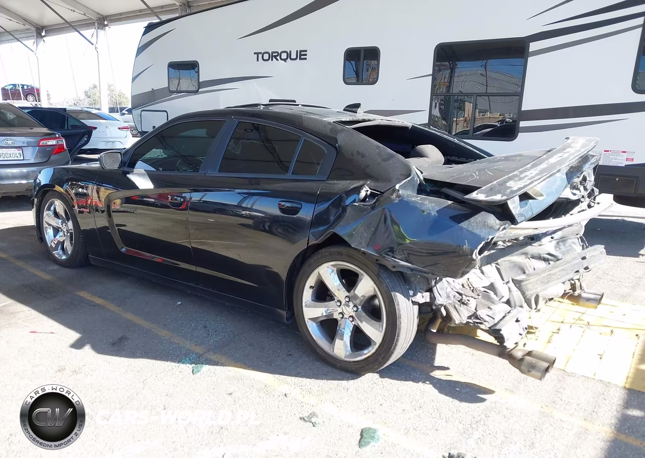 2013 Dodge Charger R-T VIN:2C3CDXCT6DH682453 - 3