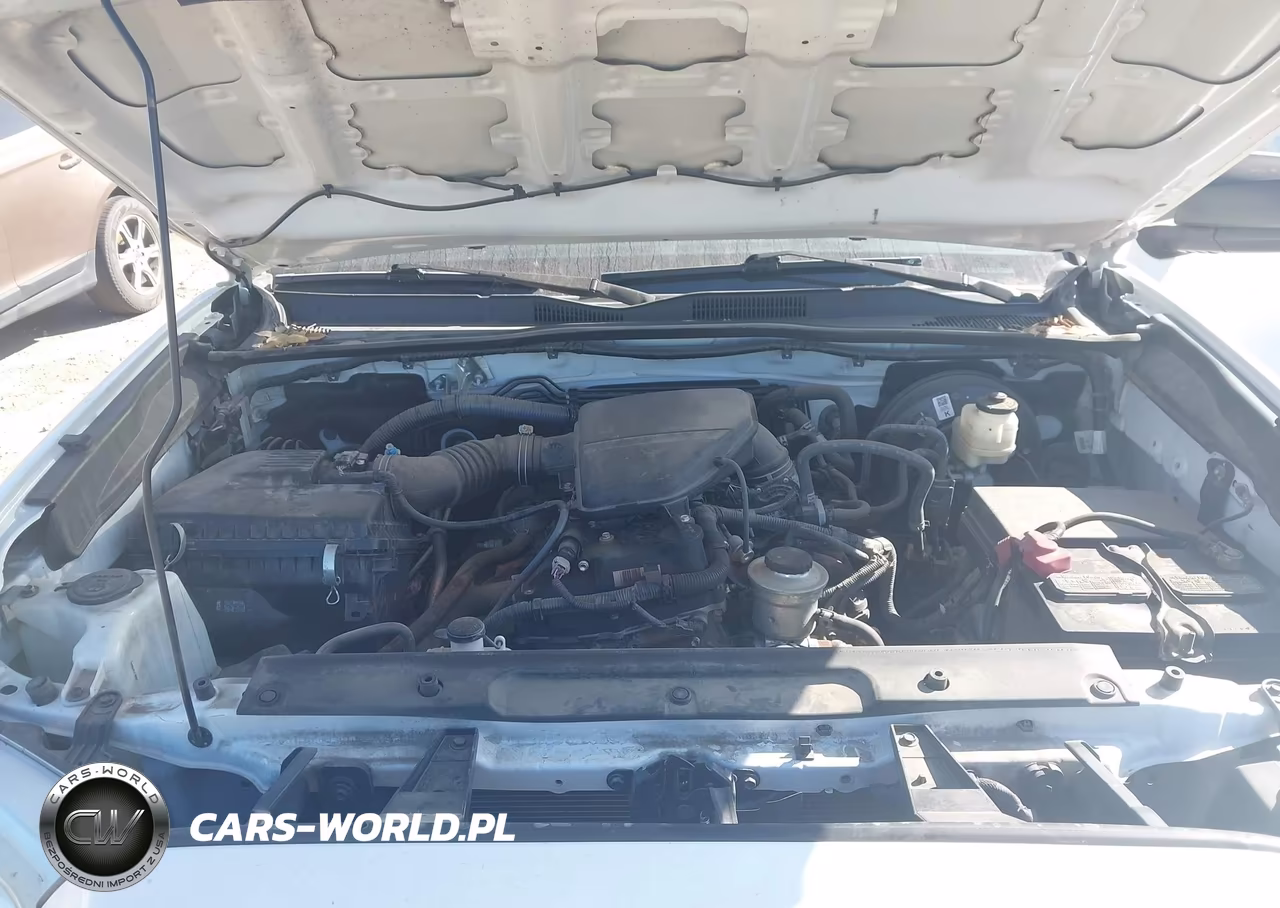 2021 Toyota Tacoma Sr VIN:3TYRX5GN8MT023843 - 10