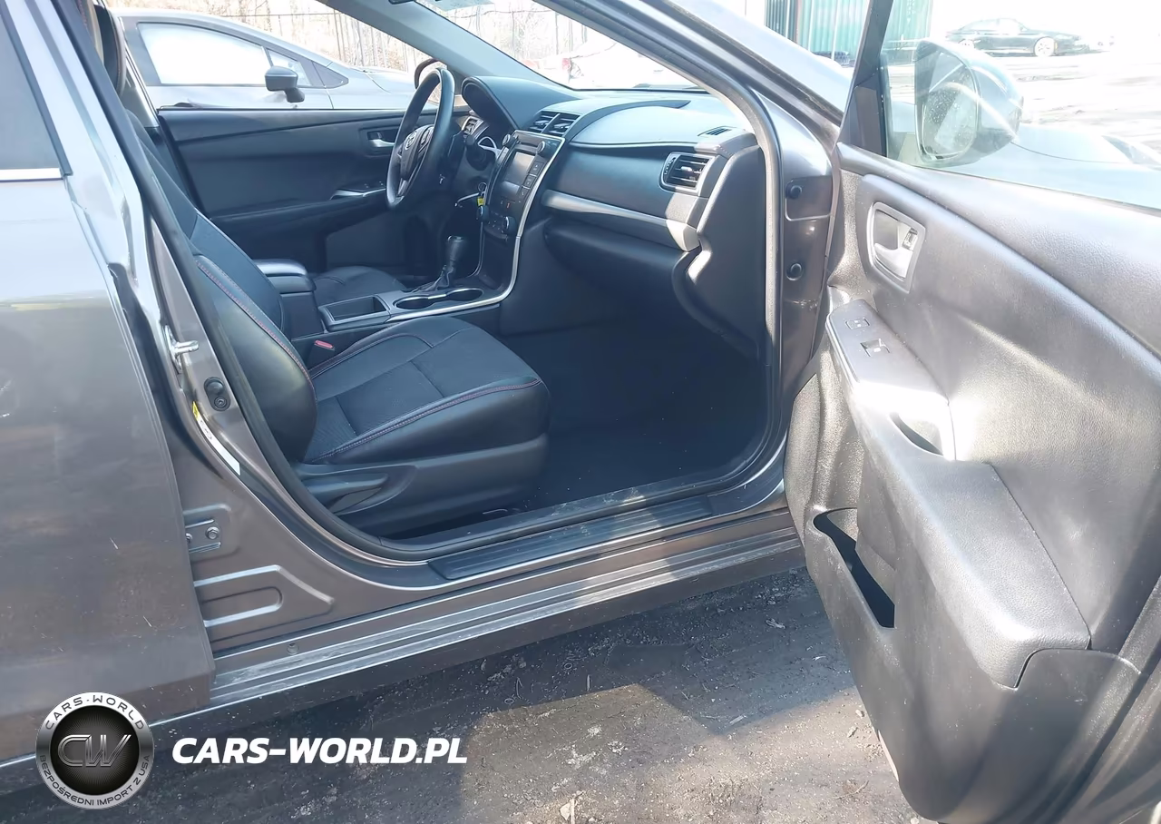 2017 Toyota Camry Se VIN:4T1BF1FK5HU321165 - 5