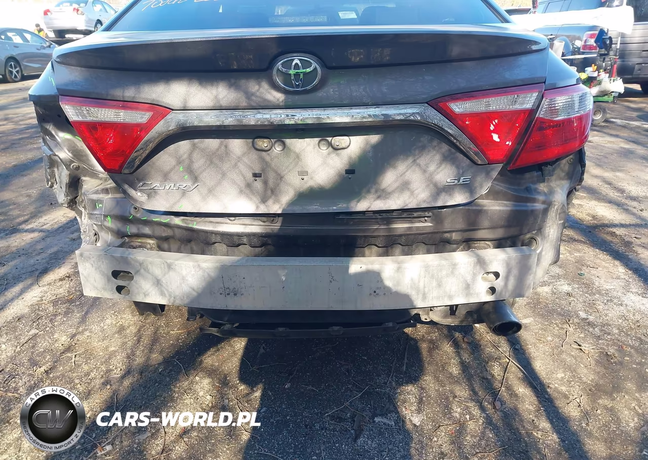 2017 Toyota Camry Se VIN:4T1BF1FK5HU321165 - 6