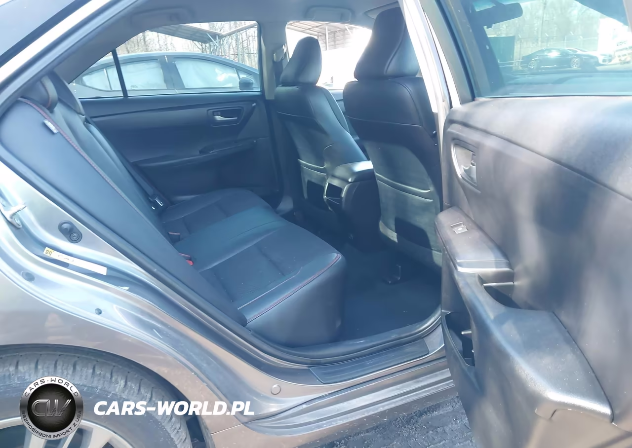 2017 Toyota Camry Se VIN:4T1BF1FK5HU321165 - 8