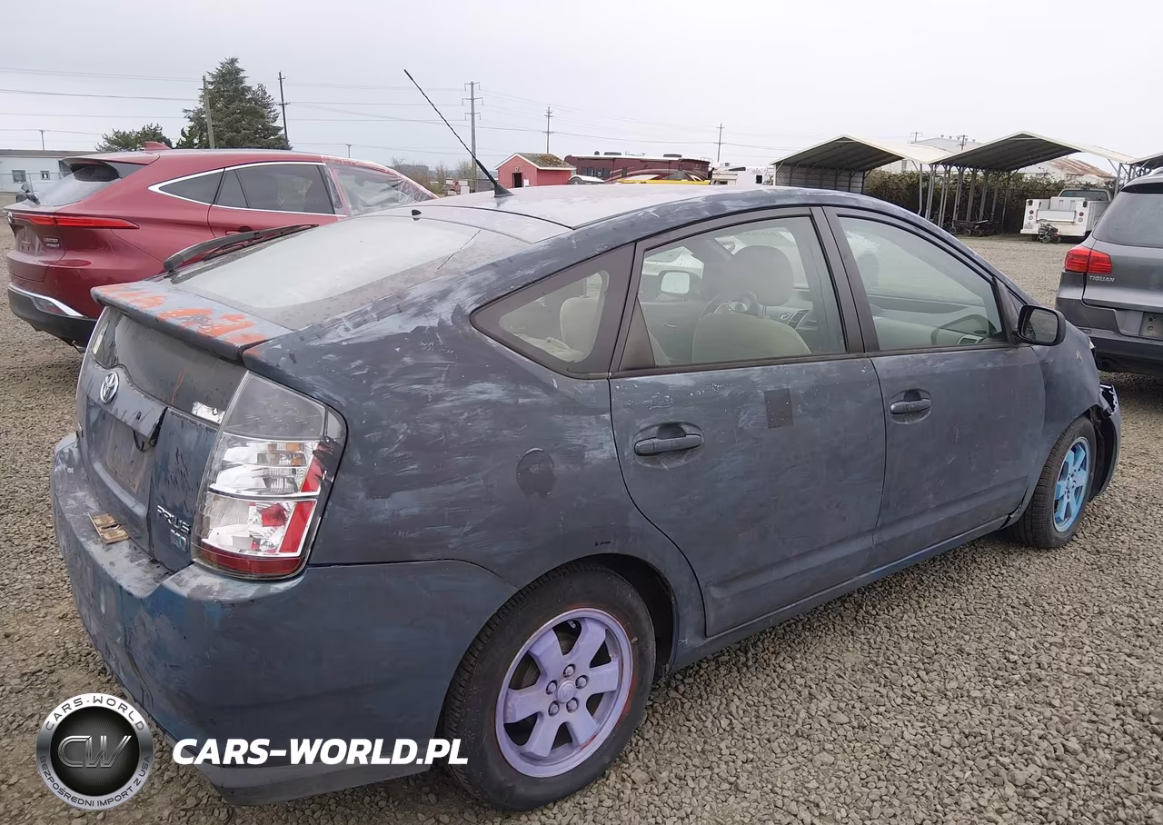 2004 Toyota Prius VIN:JTDKB20U340090915 - 4